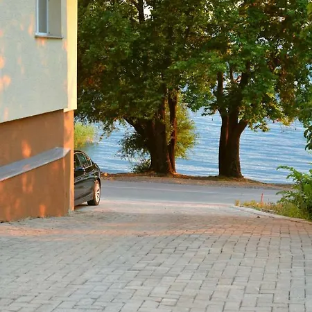Ema Apartament *